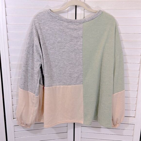 Slouchy Oversized Sweater Size Large LW - Picture 9 of 11